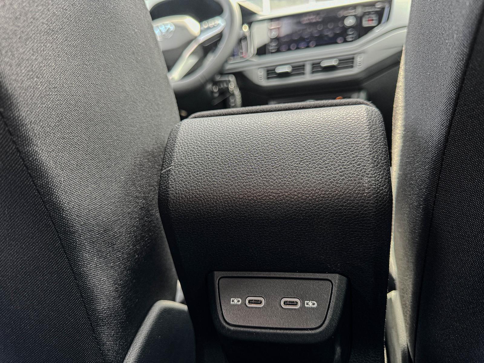 Vehicle Image 20